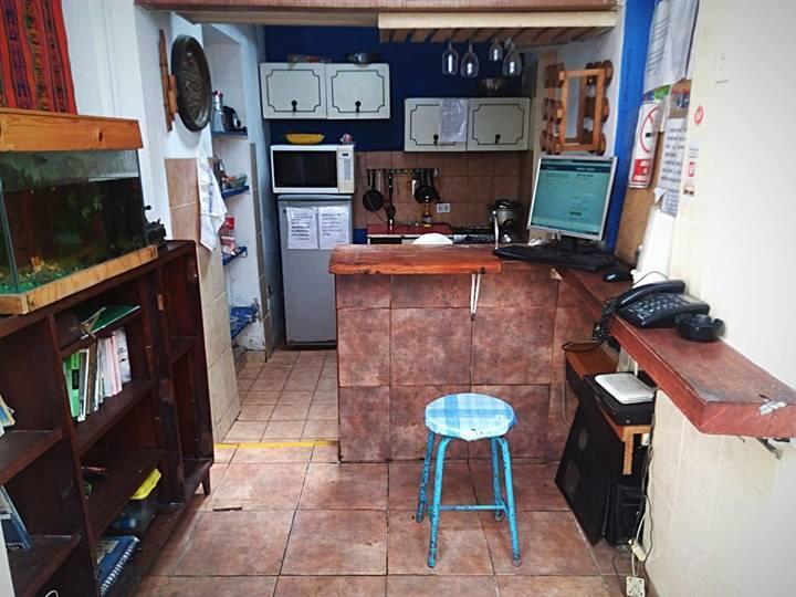 Blue House Backpackers Hostelリマ エクステリア 写真