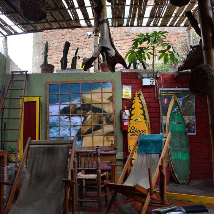 Blue House Backpackers Hostelリマ エクステリア 写真